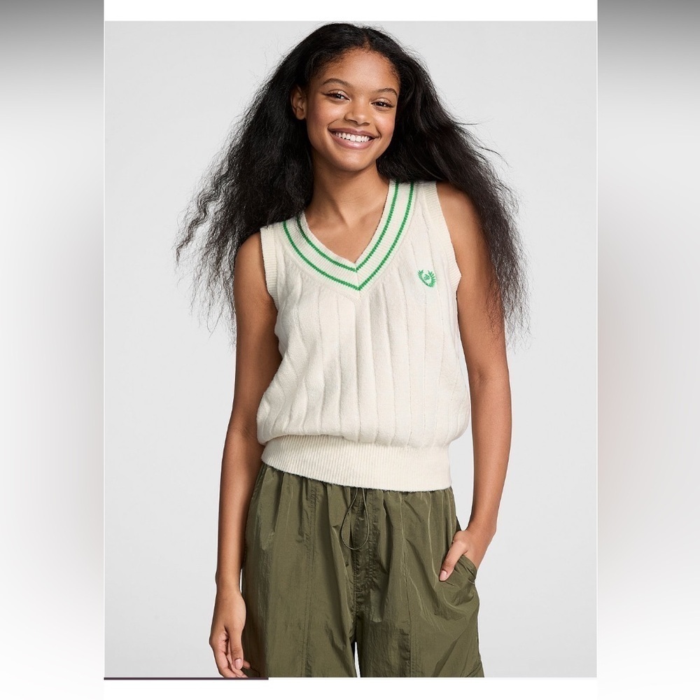 PINK Victoria's Secret collegiate knit sweater Vest S Cream and Green